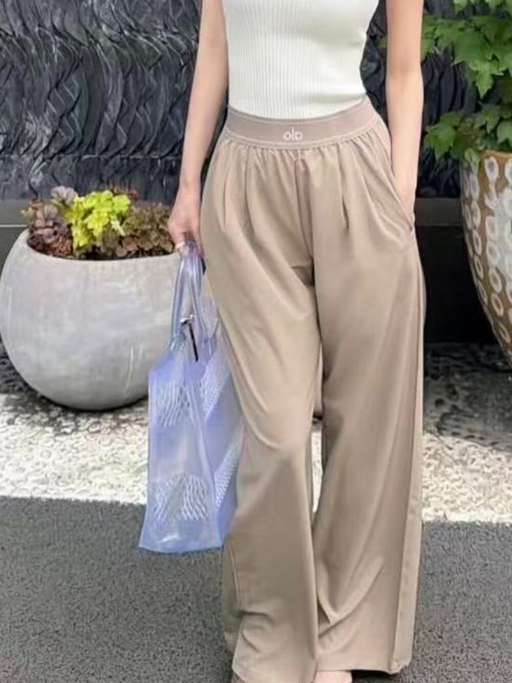 New💟ALO Yoga Suit Up Trouser Gravel Color（Regular） New 💥High-end fashion sense